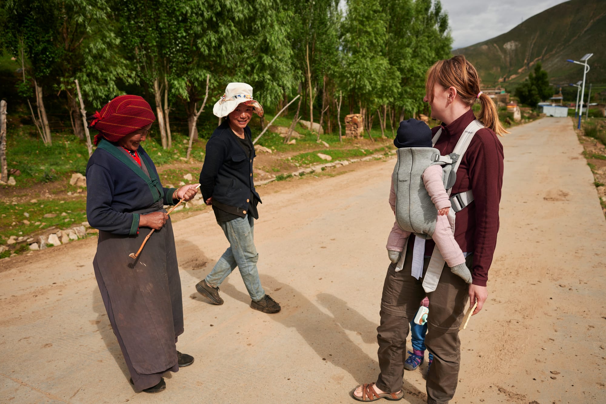 A homestay in Tibetan countryside - with children!