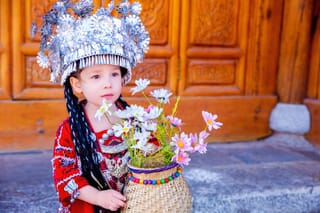 Guide to Renting Traditional Clothing in China